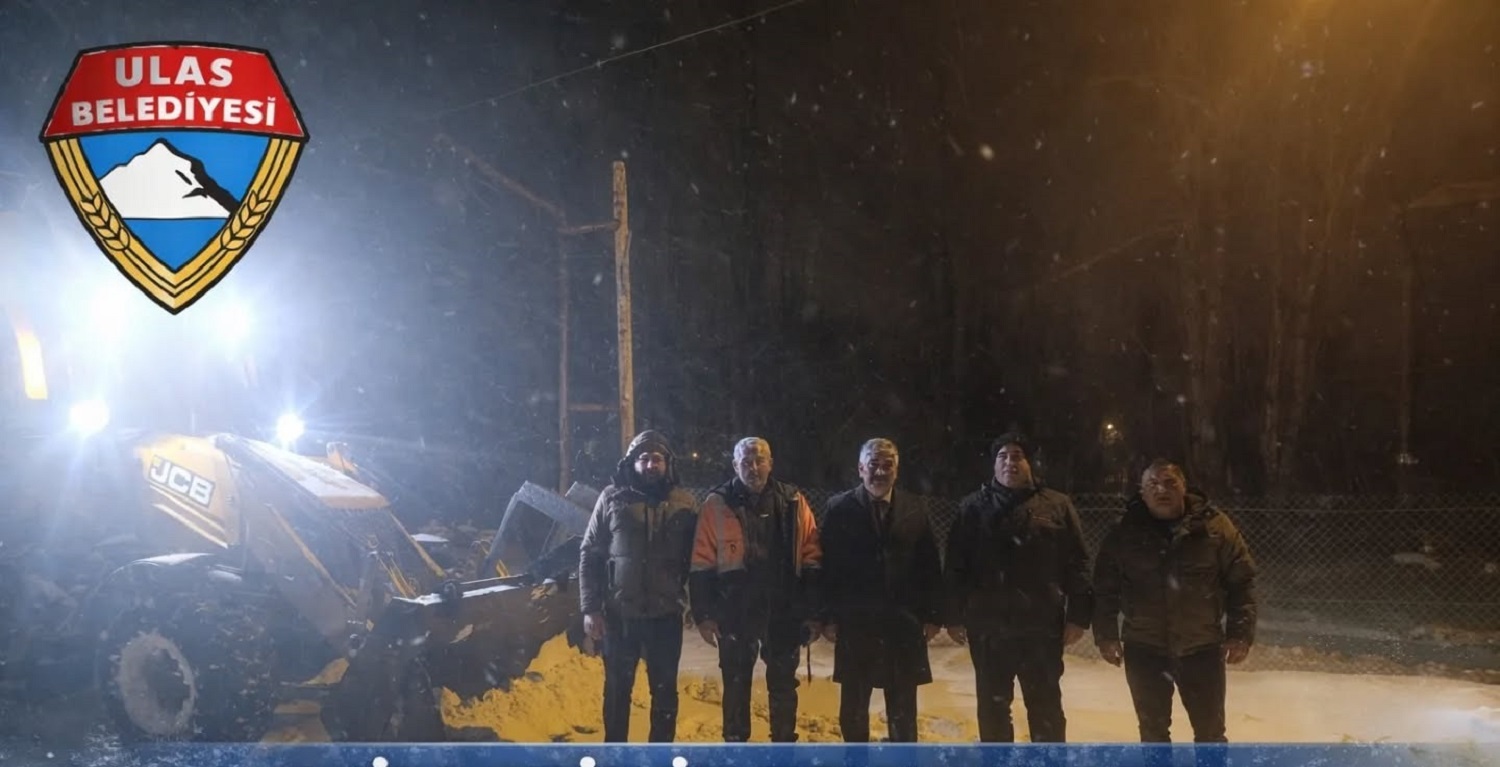 Ulaş’ta karla mücadele 7/24 sürüyor