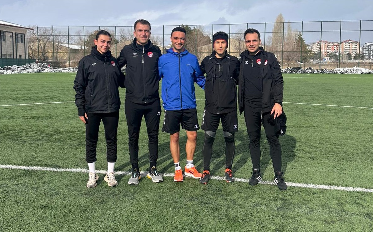 Sivaslı Hakemler FIFA Atletik Testlerinden Başarıyla Döndü