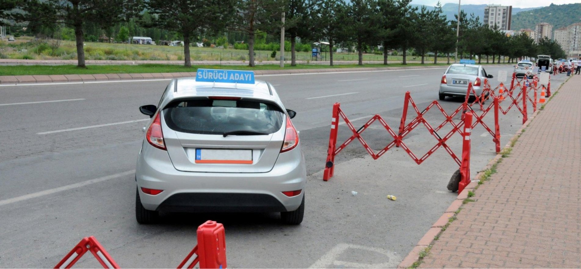 Sivas’ta direksiyon sınavları kar nedeniyle ertelendi