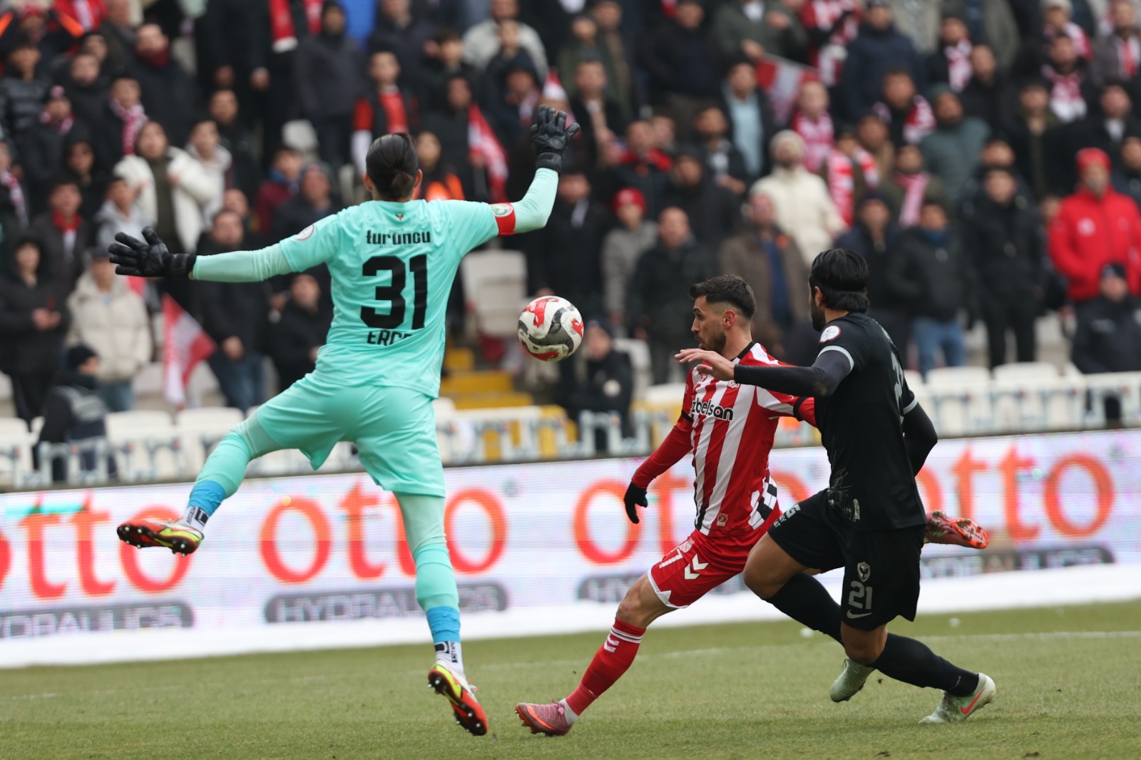 Sivasspor’da Ethemi’nin golleri sürüyor