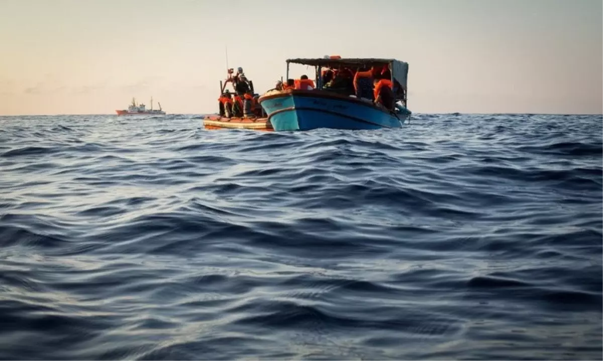 Göçmenleri taşıyan tekne battı: 50 ölü
