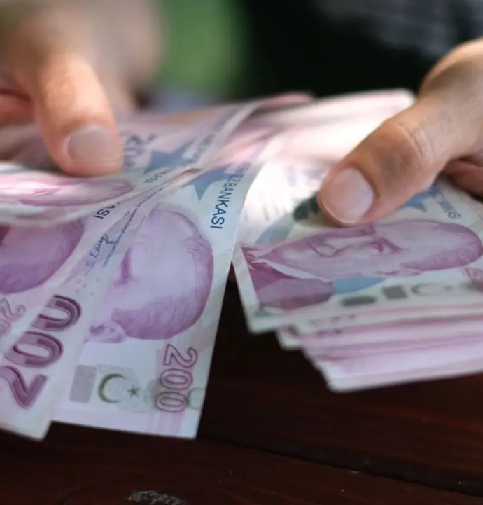 Düşük gelirli emekliye çifte destek