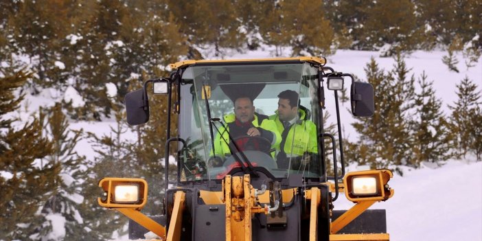 Sivas’ın en yüksek noktalarında kar mesaisi