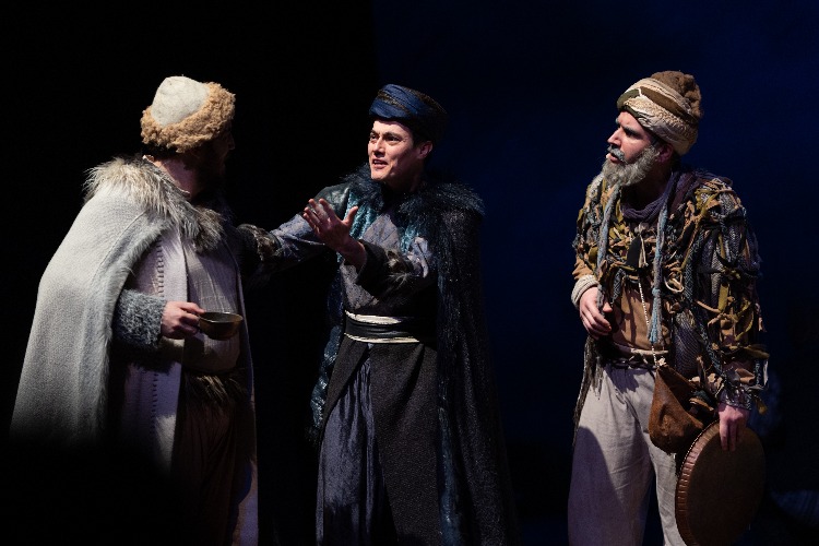 “Karacaoğlan” Sivas’ta tiyatroseverlerle buluşuyor