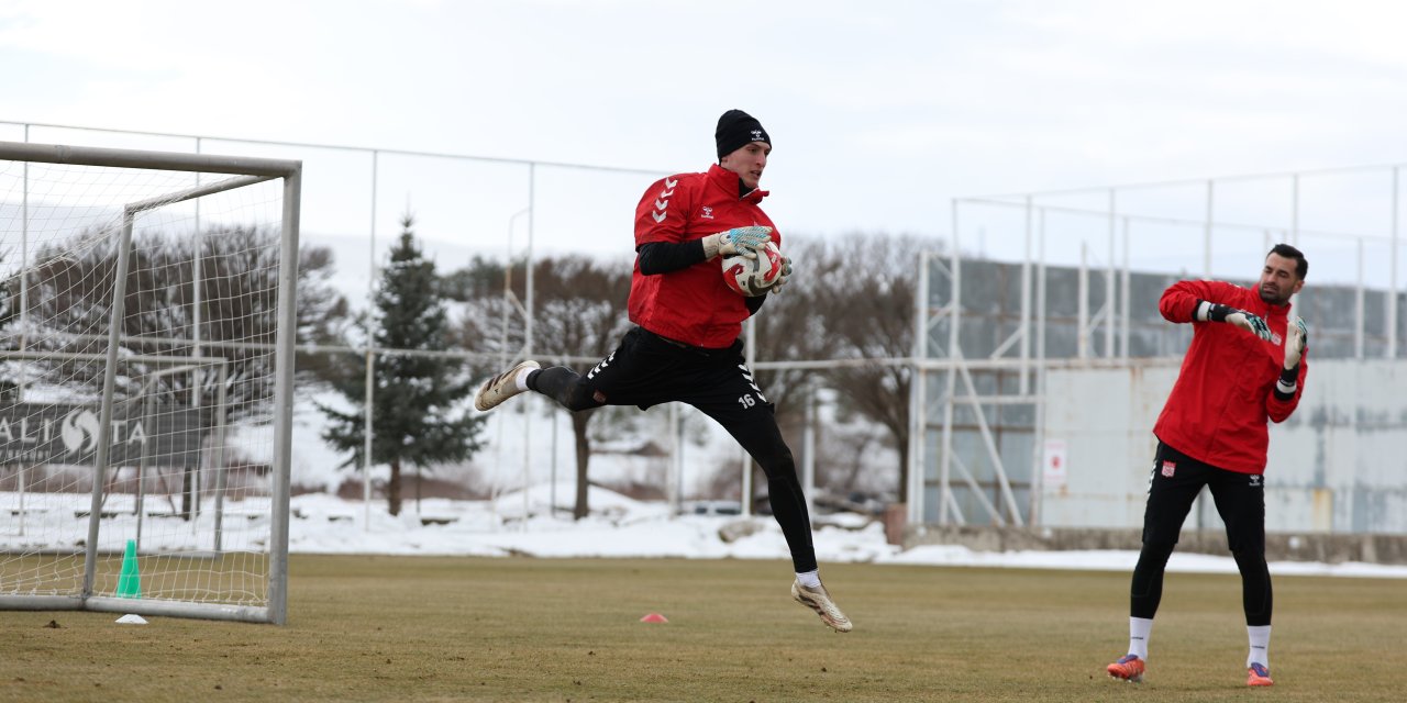 Kırmızı-Beyazlılar Taktik Ağırlıklı Çalıştı