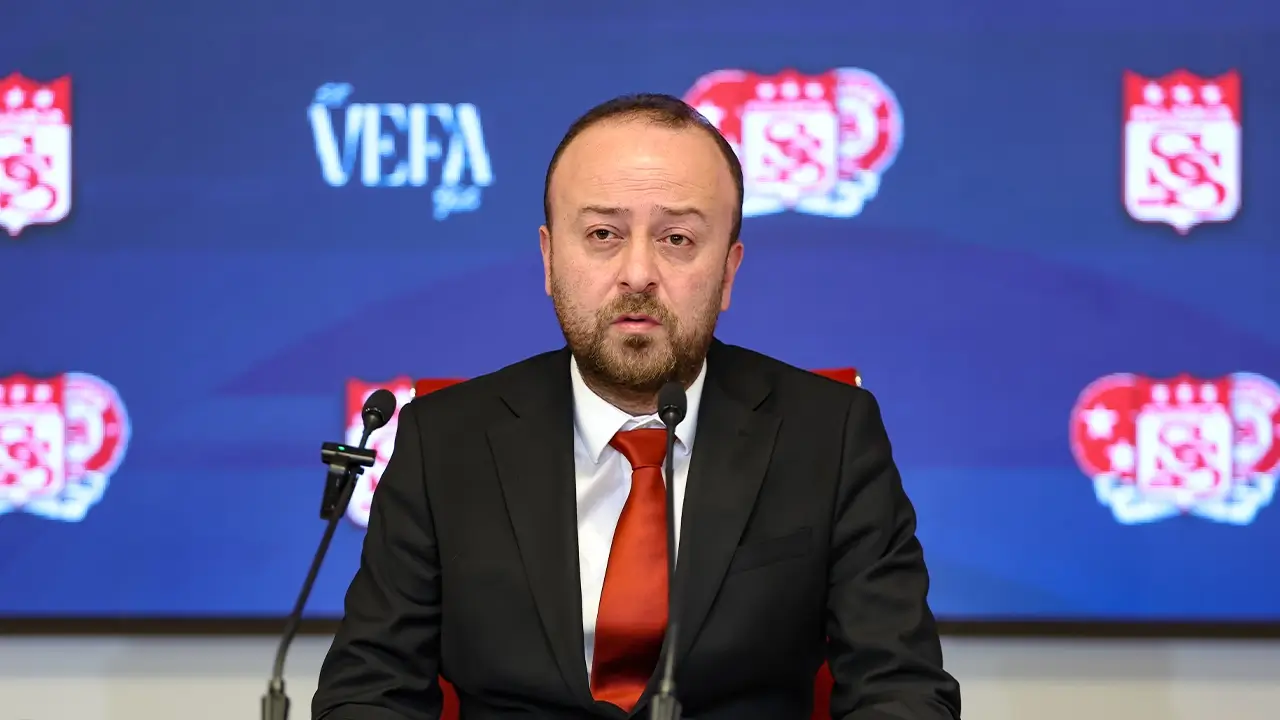 Sivasspor Başkanı Özçoban’dan Sivaslılara Çağrısı