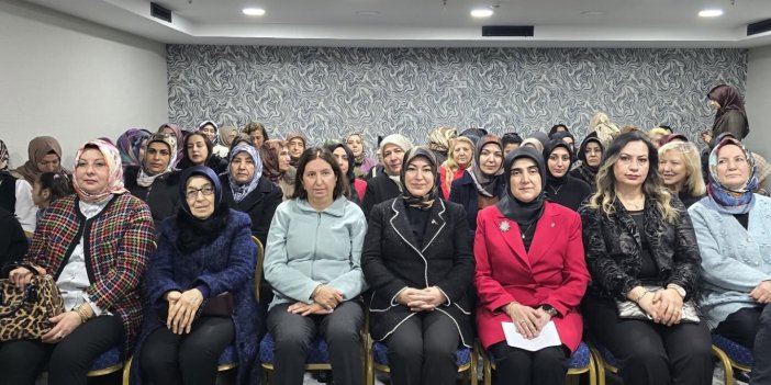 Sivas’ta Kadın Gücü Çalıştayda Buluştu