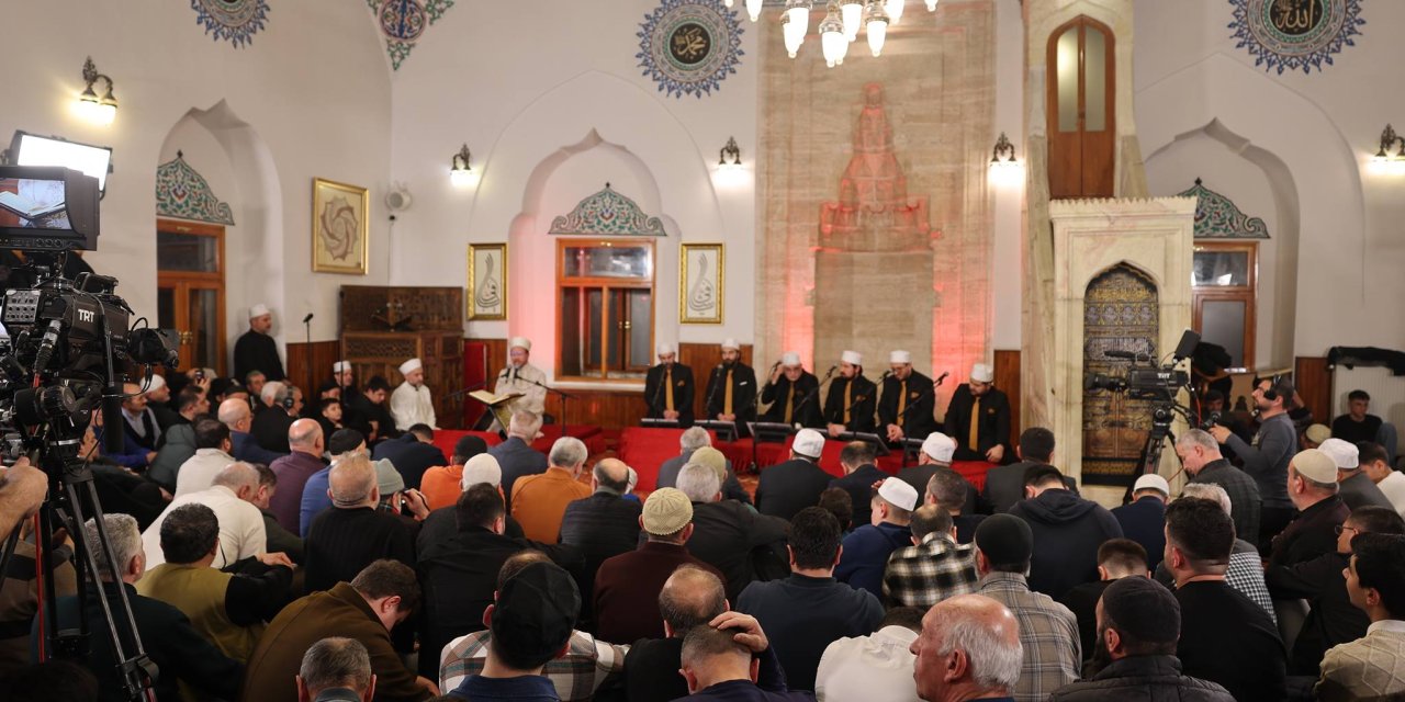 Sivas'ta Kandil heyecanı TRT Avaz’da yaşandı