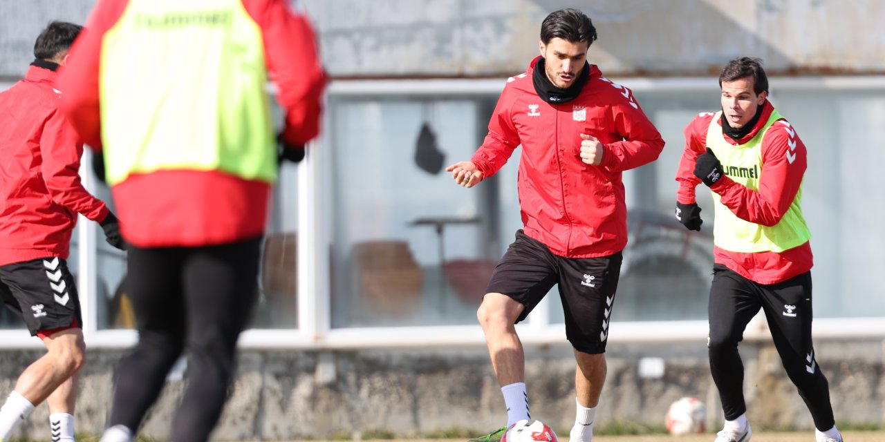 Sivasspor’da Sarıyer mesaisi başladı