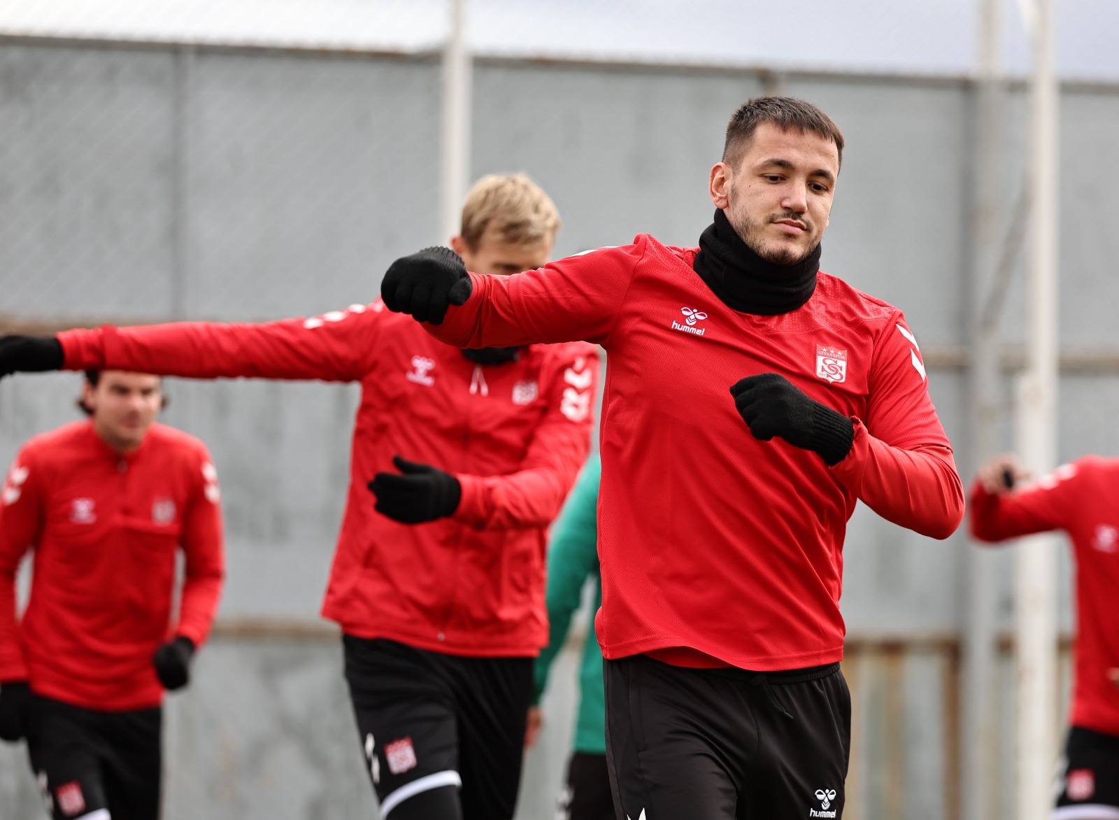 Rey Manaj transferiyle 1. Lig’de dengeler değişti