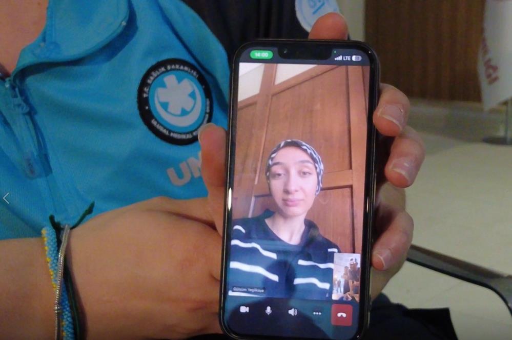 Enkazdan kurtarılan Gülsüm’ün hayat yolculuğu Sivas’ta eğitimle devam ediyor