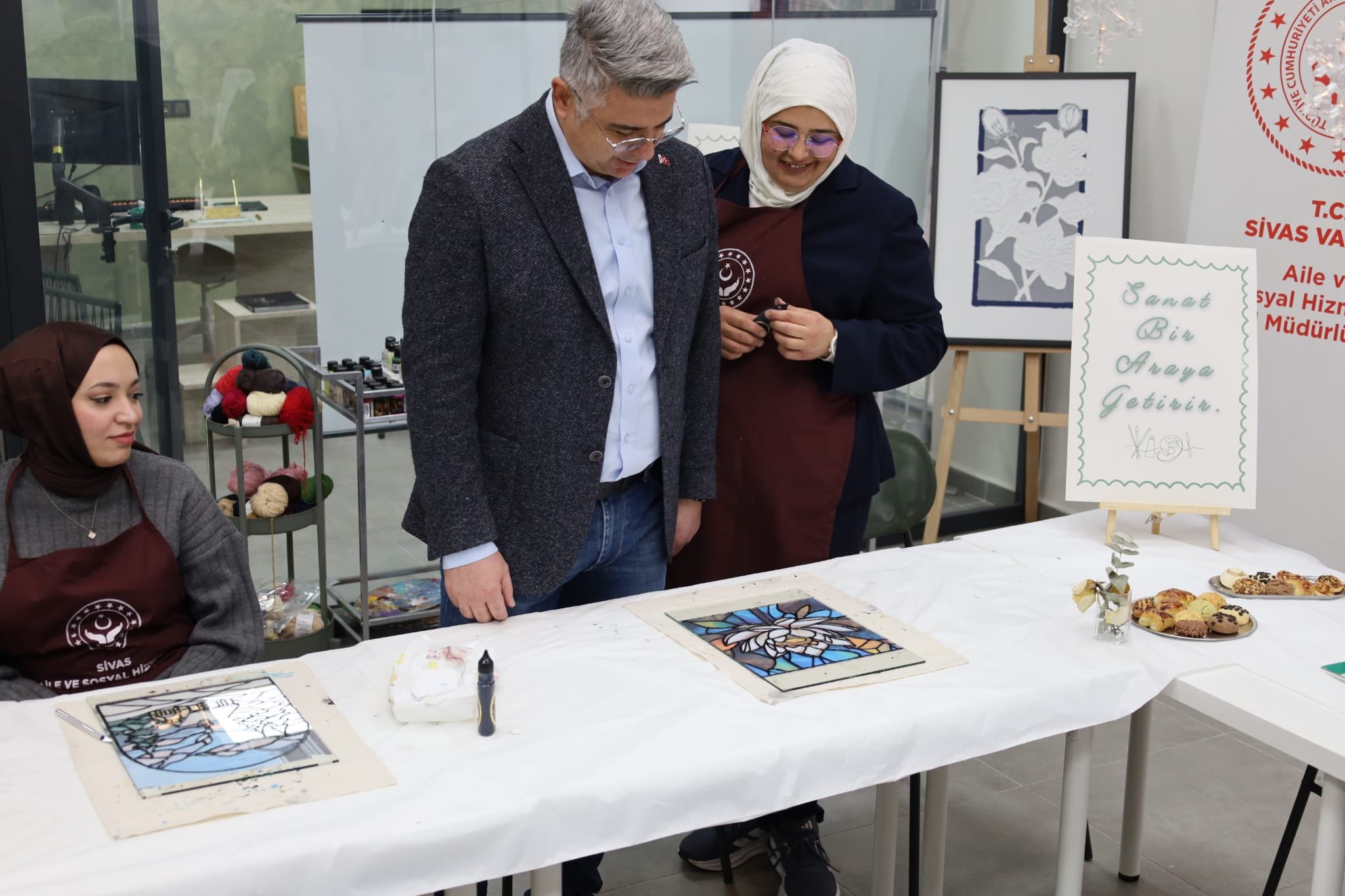 Sivas’ta şehit ve gazi yakınlarına sanatla destek eli