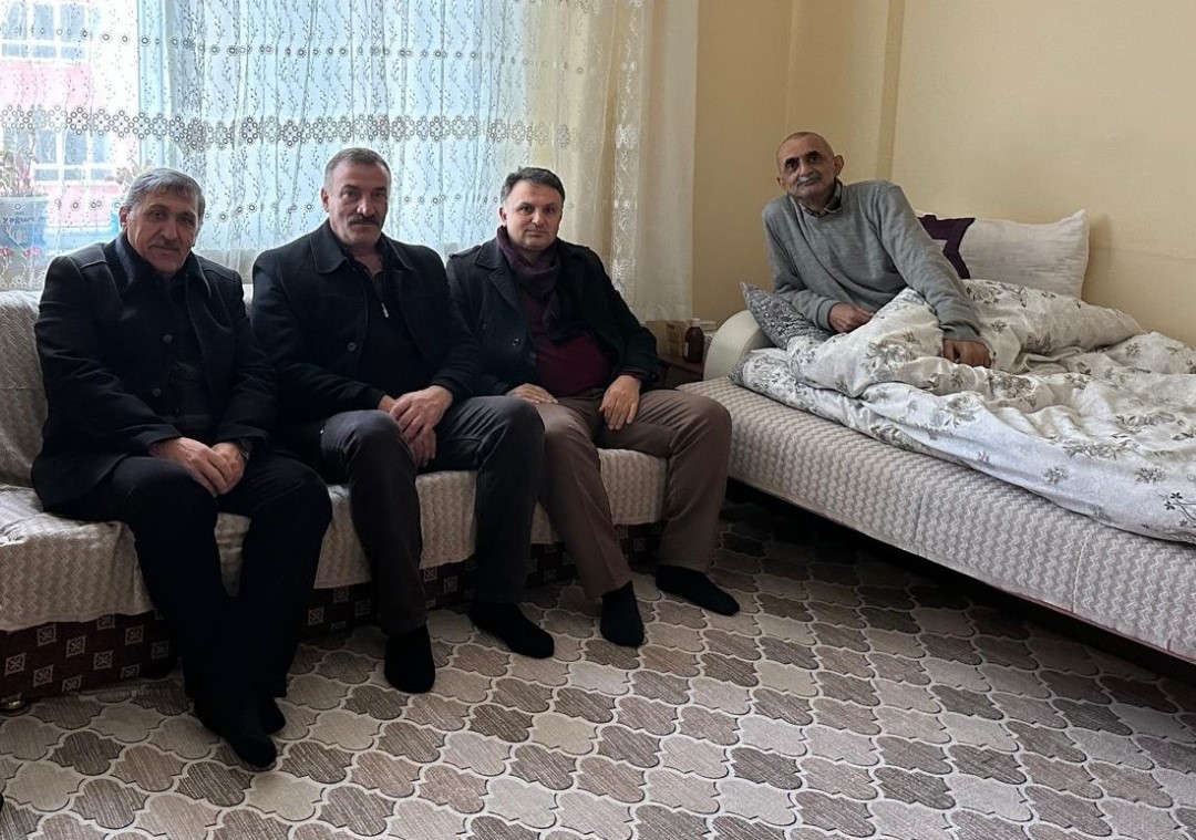 Başkan Göktaş’tan Örnek Vefa Ziyareti