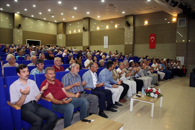 ŞARKIŞLA´DA HACI ADAYLARI KUTSAL TOPRAKLARA UĞURLANDI