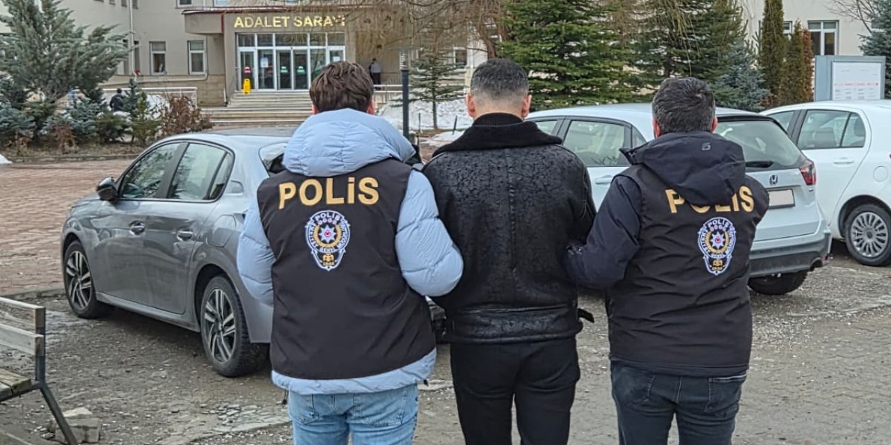 Sivas'ta 15 yıl hapis cezası  bulunan firari yakalandı