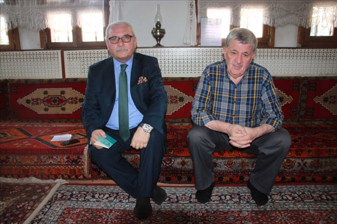 İHRAMCIZADE  DUALARLA ANILACAK