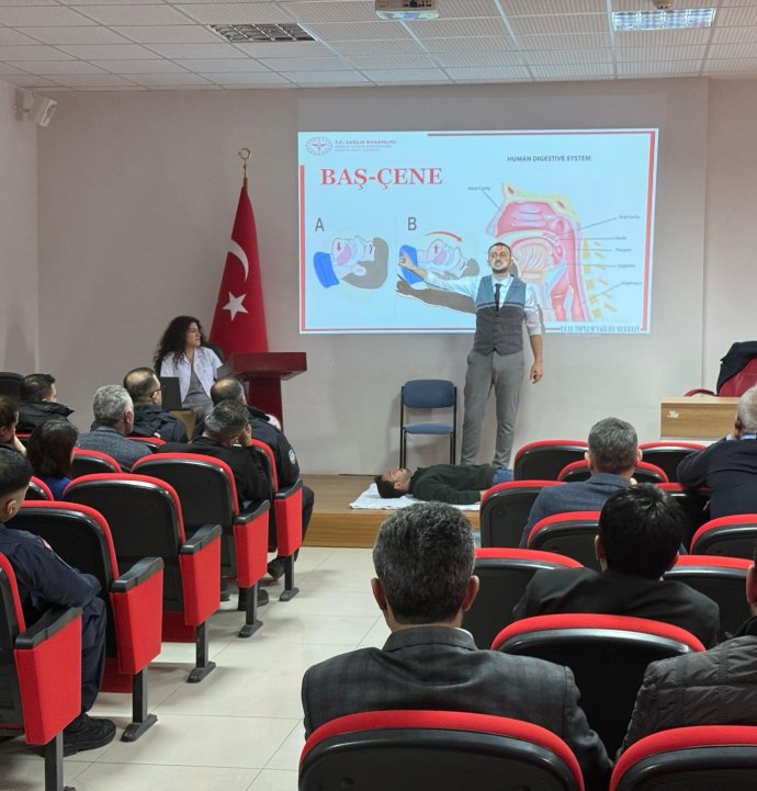 Sivas’ta kamu çalışanlarına temel yaşam desteği eğitimi