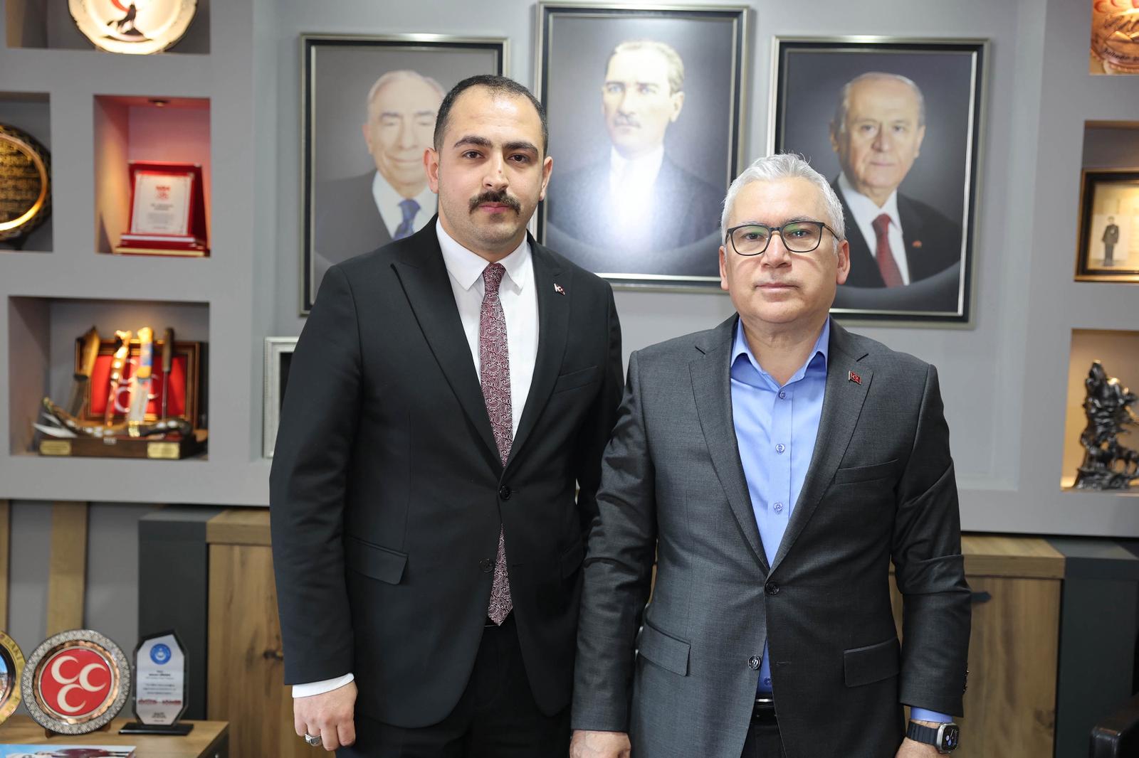 Vali Şimşek'ten Sivas Ülkü Ocakları’na ziyaret