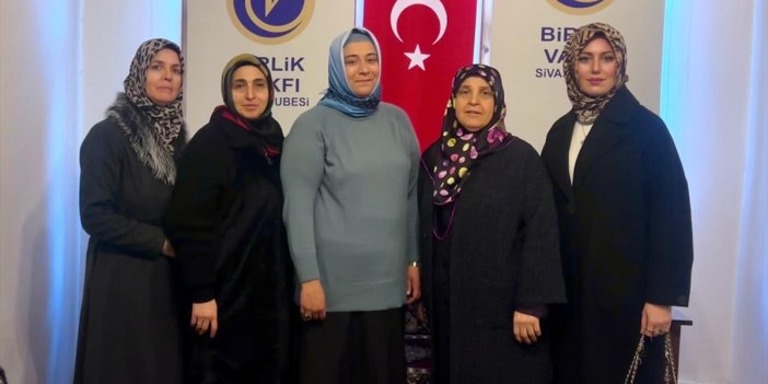 İHH İnsani Yardım Derneği Sivas Şubesi Kadın Kollarından bağışçılara ziyaret