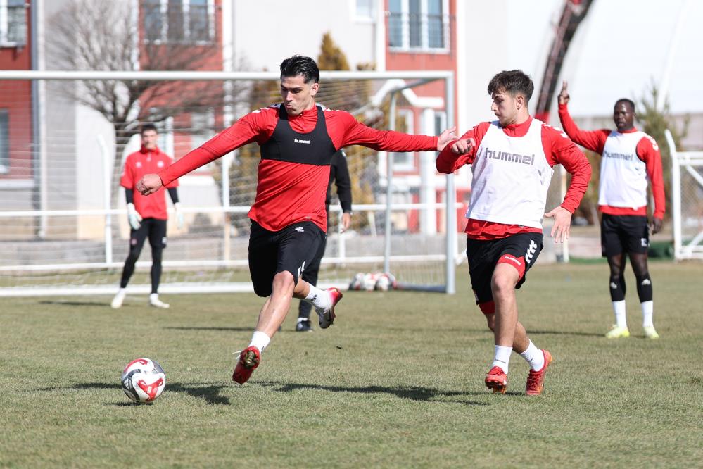 Sivasspor'da Adana Demirspor mesaisi