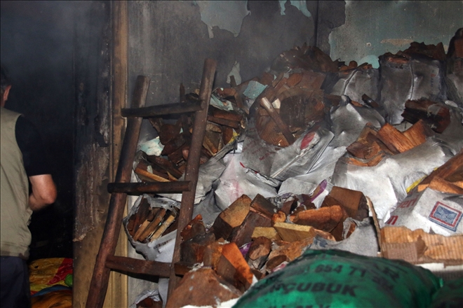 ŞARKIŞLA´DA EV YANGINI