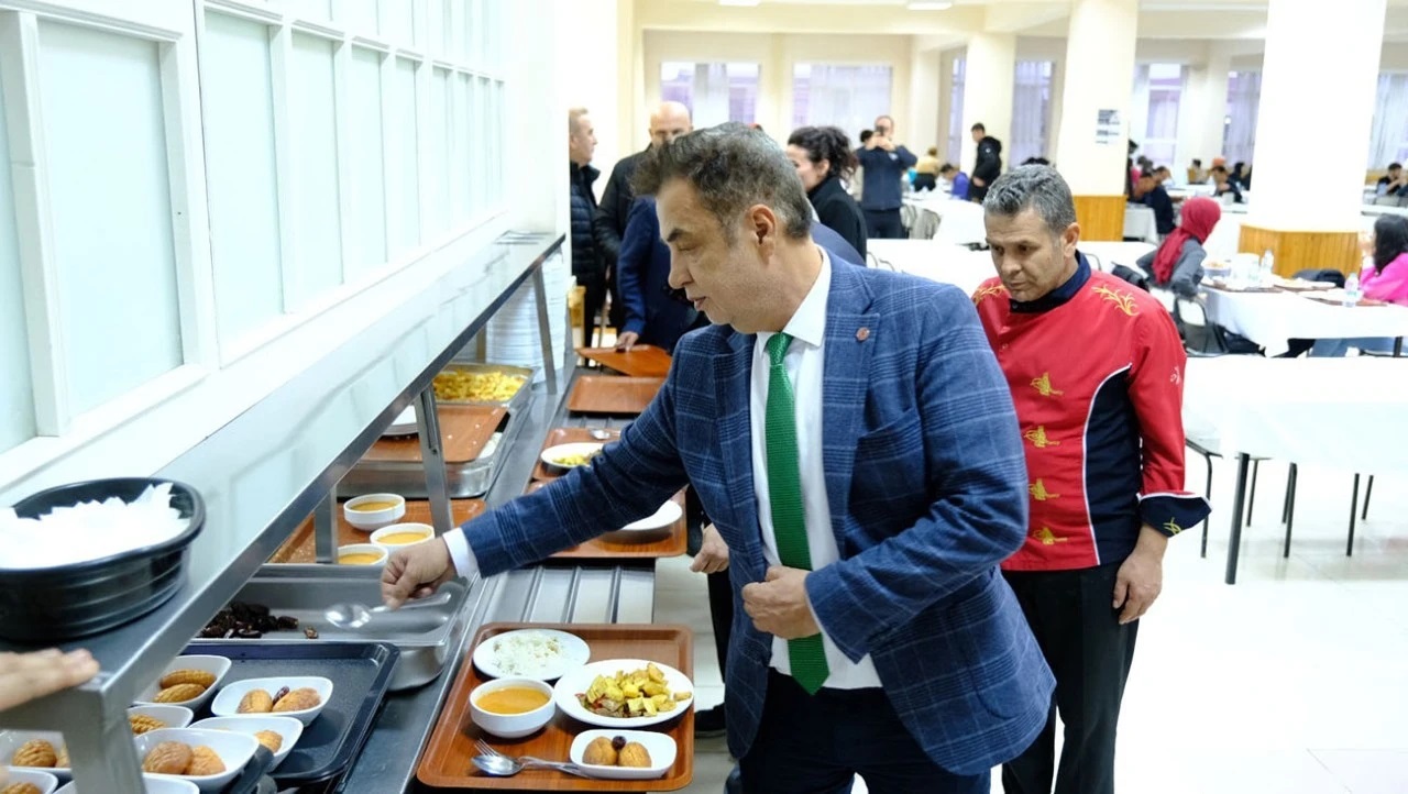 Sivas’ta öğrenciler için ücretsiz iftar seferberliği