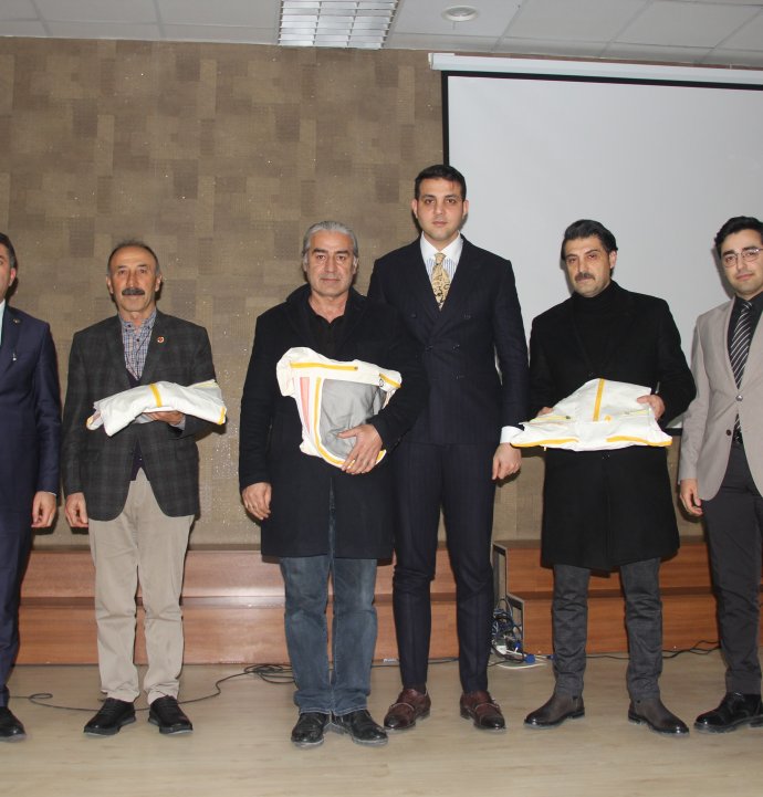 Zara Balı ve Arıcılığın Geleceği Masaya Yatırıldı