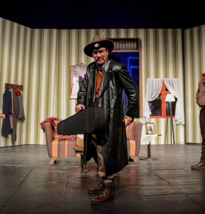 Sivas Devlet Tiyatrosu, Soğuk Savaşın Mizahını Sahneye Taşıyor