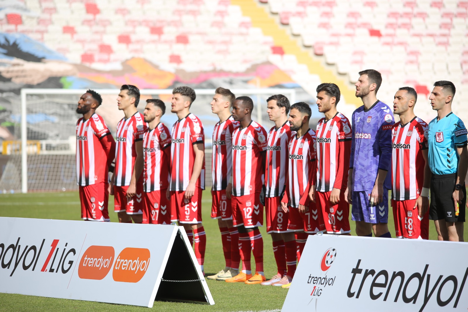 Sivasspor’un ilk 11’i açıklandı