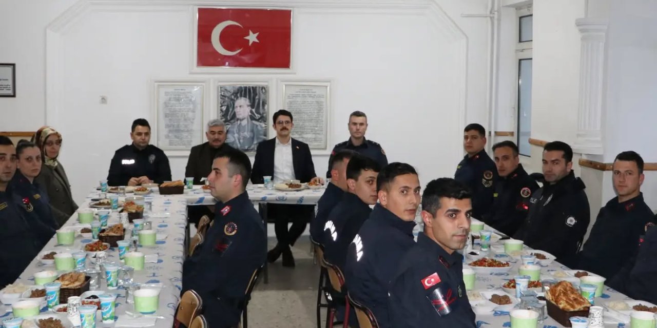 Ulaş’ta Mehmetçiklerle Ramazan Sofrası Paylaşıldı