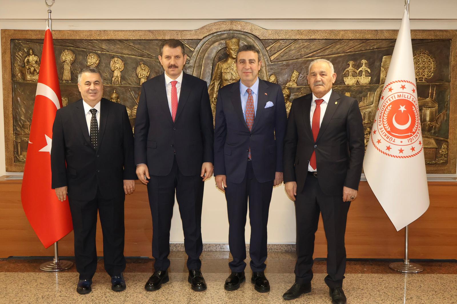 Sivas ESOB başkanı Demirgil’den Salih Ayhan’a ziyaret