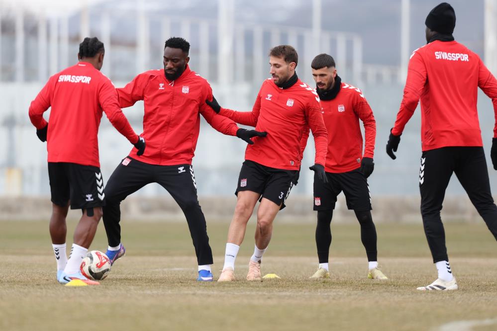 Sivasspor'da Ankara Keçiörengücü mesaisi