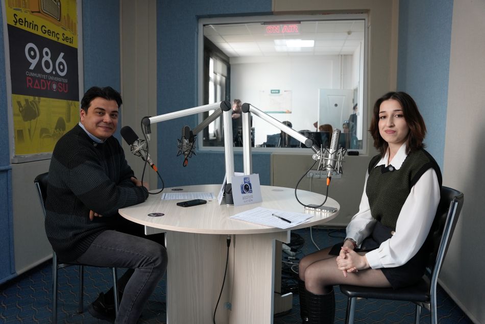 SCÜ radyo programında ailelere kritik uyarılar