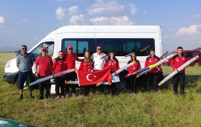 BULGARİSTAN´DAN BAŞARIYLA DÖNDÜLER