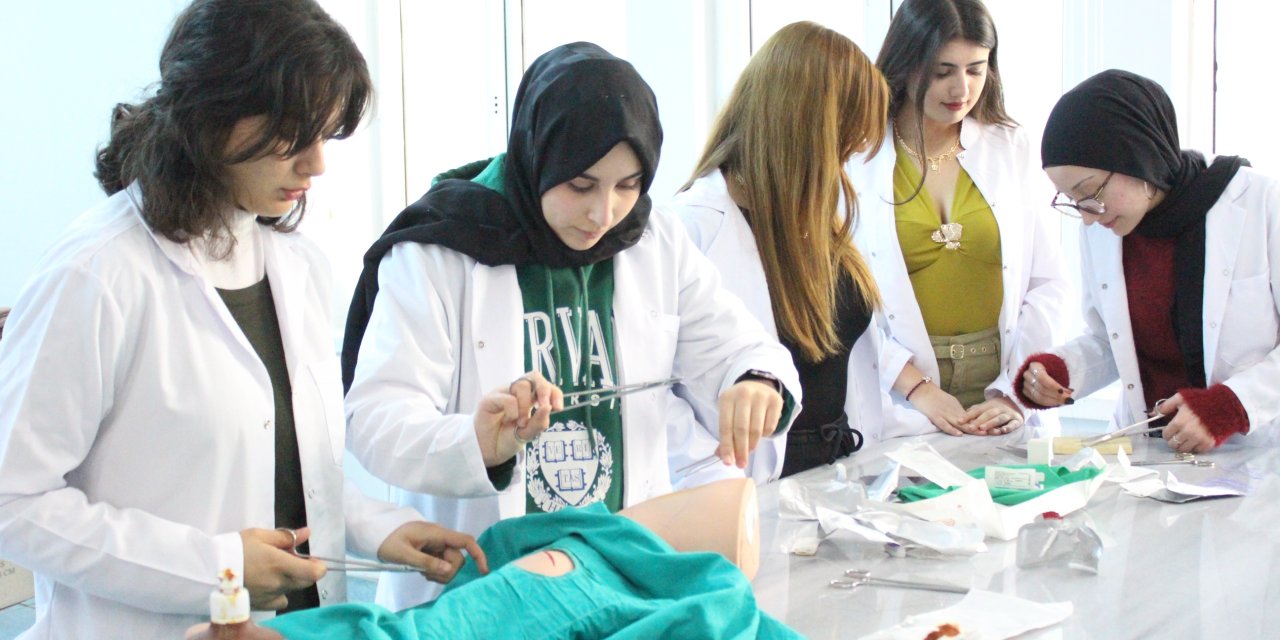 Sivas Cumhuriyet Üniversitesi’nde Temel Tıbbi Beceriler Eğitimi