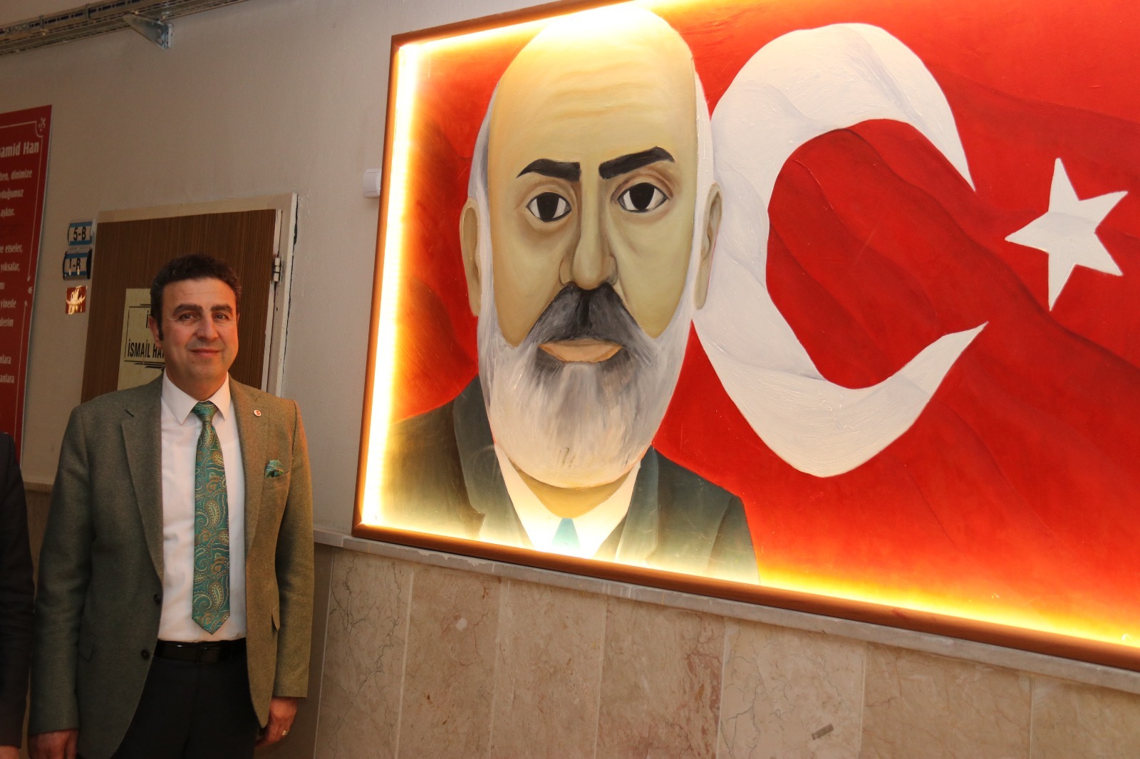 Vatan sevgisini gelecek nesillere taşıyacağız