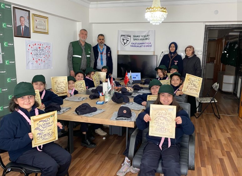 Sivas’taki izcilere Yeşilay farkındalığı