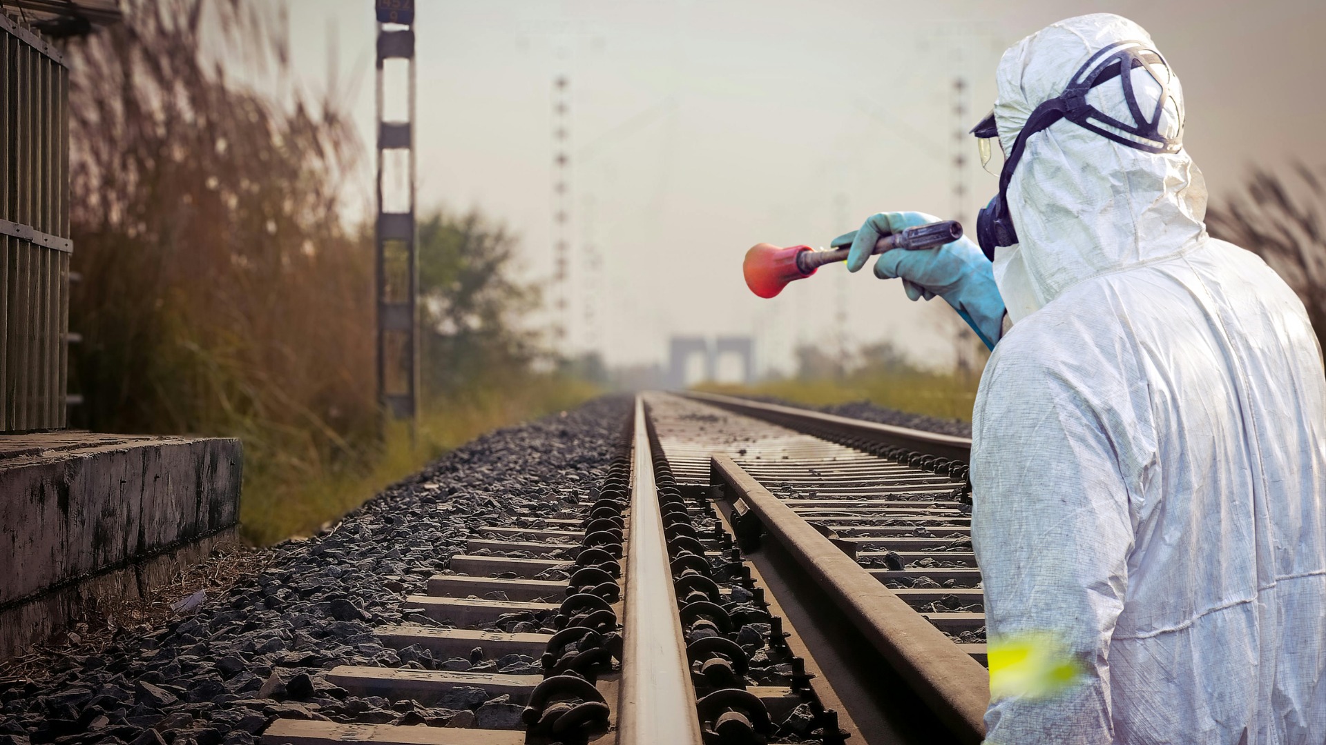 Sivas demiryolu hattında ilaçlama uyarısı