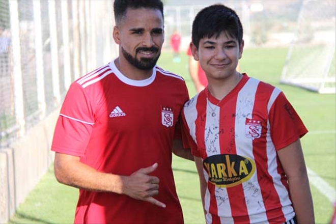 GÖZLER BREZİLYALI OYUNCULARDA