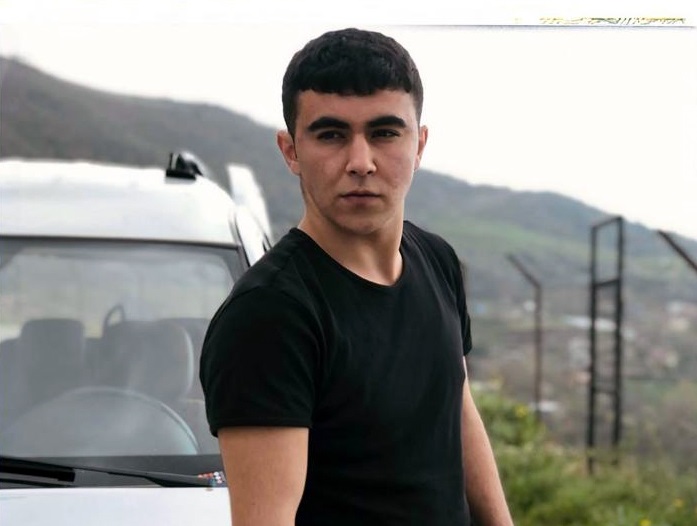 Lokantada otururken tabancayla vurarak öldürüldü