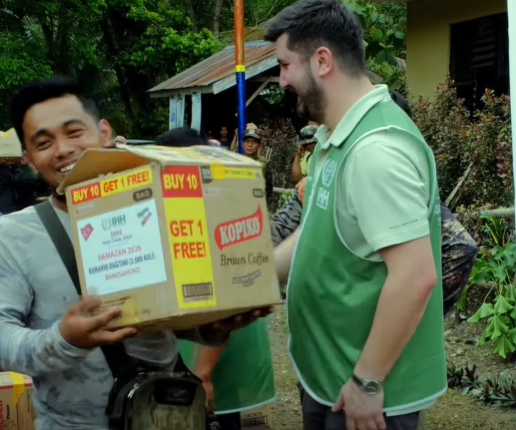 Sivas'tan dünyaya iyilik köprüsü