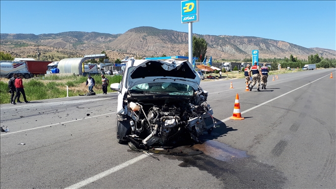 TRAFİK KAZASI: 6 YARALI