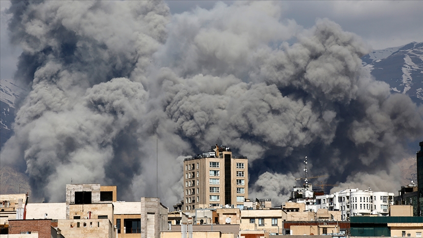 İran'da 3 binden fazla hedefe saldırı düzenledik