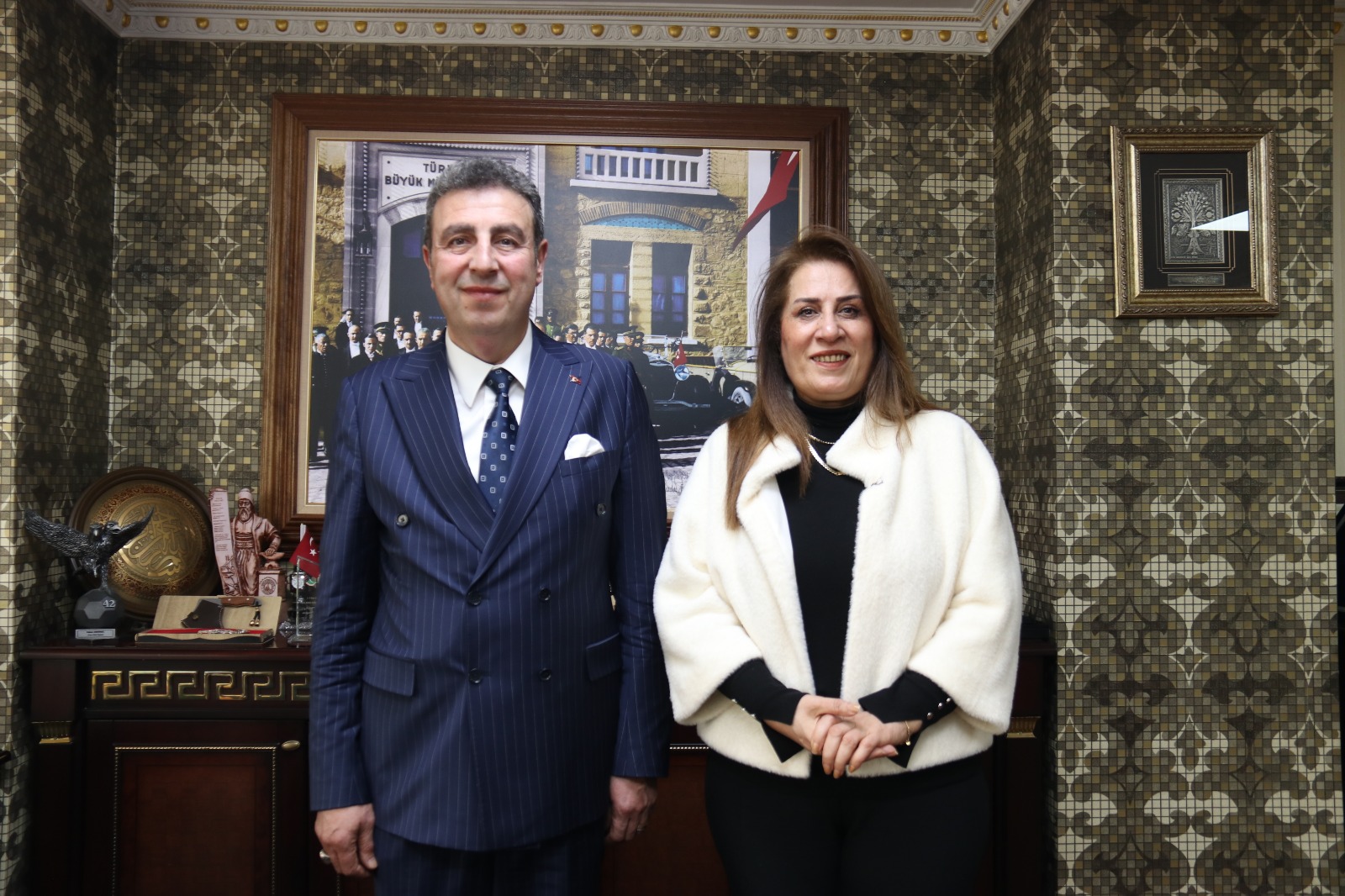 Sivaslı İş İnsanlarından İhtiyaç Sahiplerine Destek