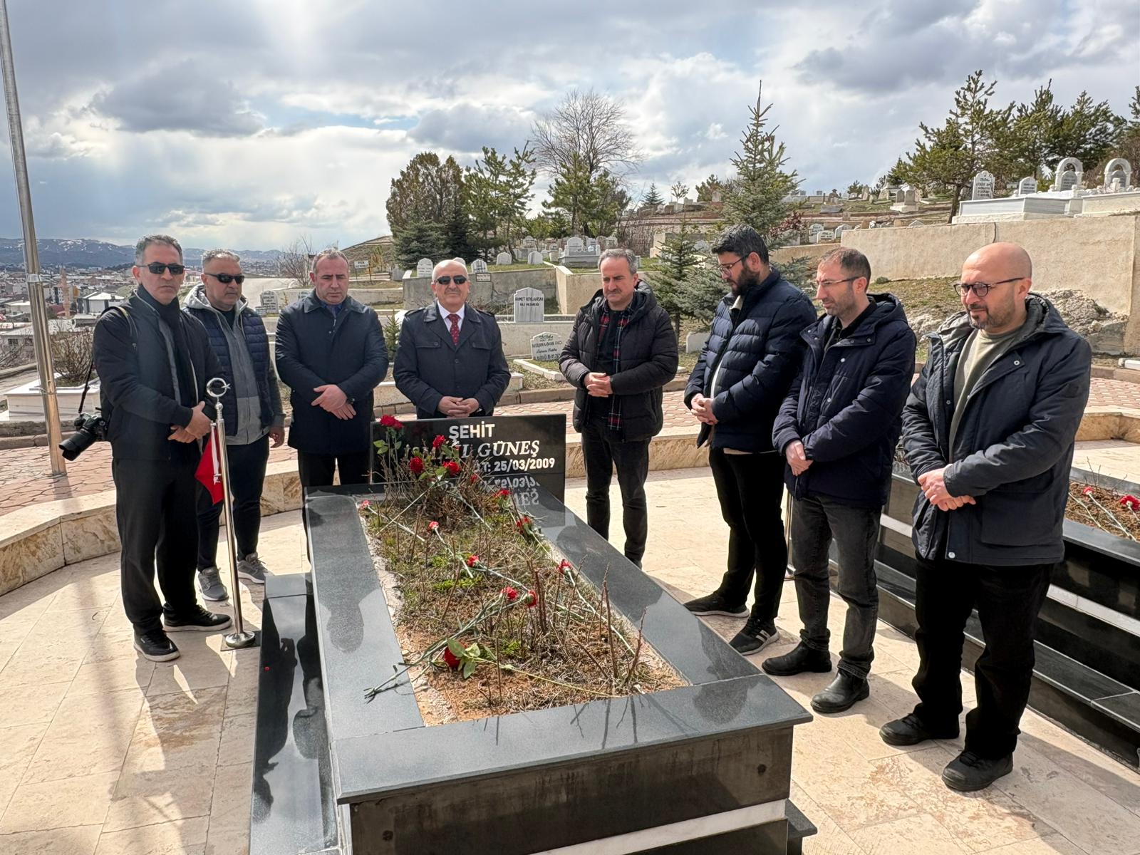 Meslektaşlarından İsmail Güneş’e Vefa