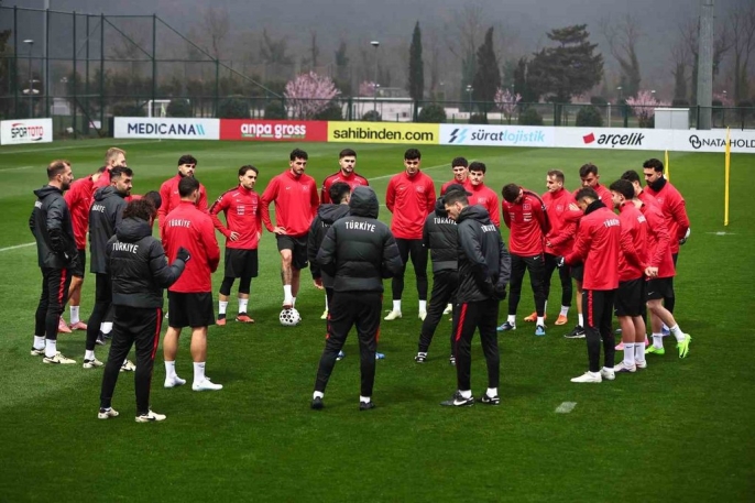 A Milli Takım, Romanya maçına hazır