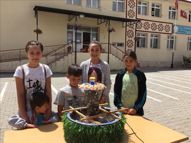 ULAŞ´TA ÖĞRENCİLER KUŞLAR İÇİN HAVUZ YAPTI