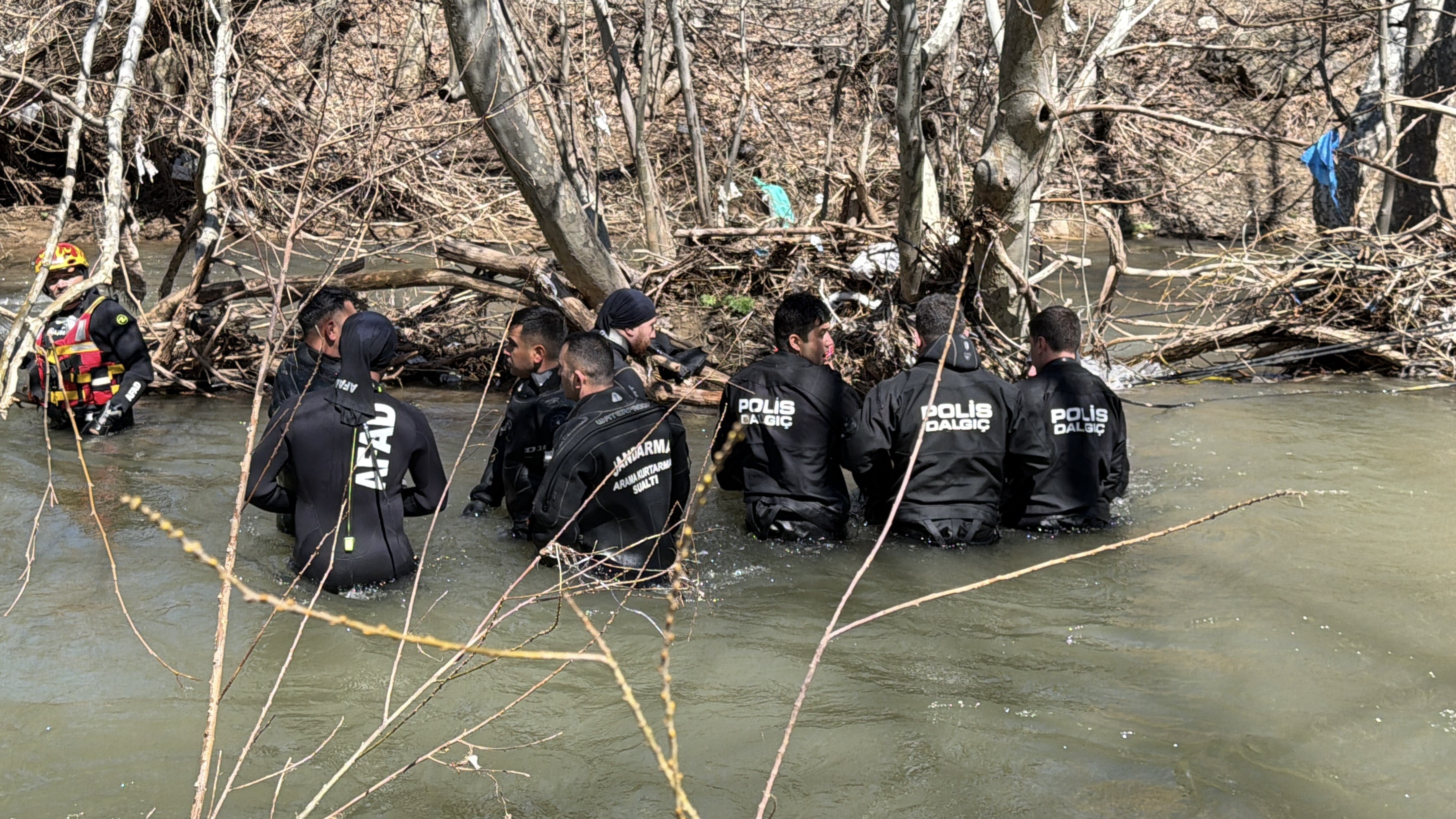 Sivas’tan da Destek Gitmişti: 8 Yaşındaki Fırat Can’ın Cansız Bedenine Ulaşıldı