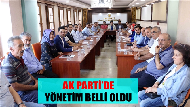 AK PARTİ´DE YÖNETİM BELLİ OLDU