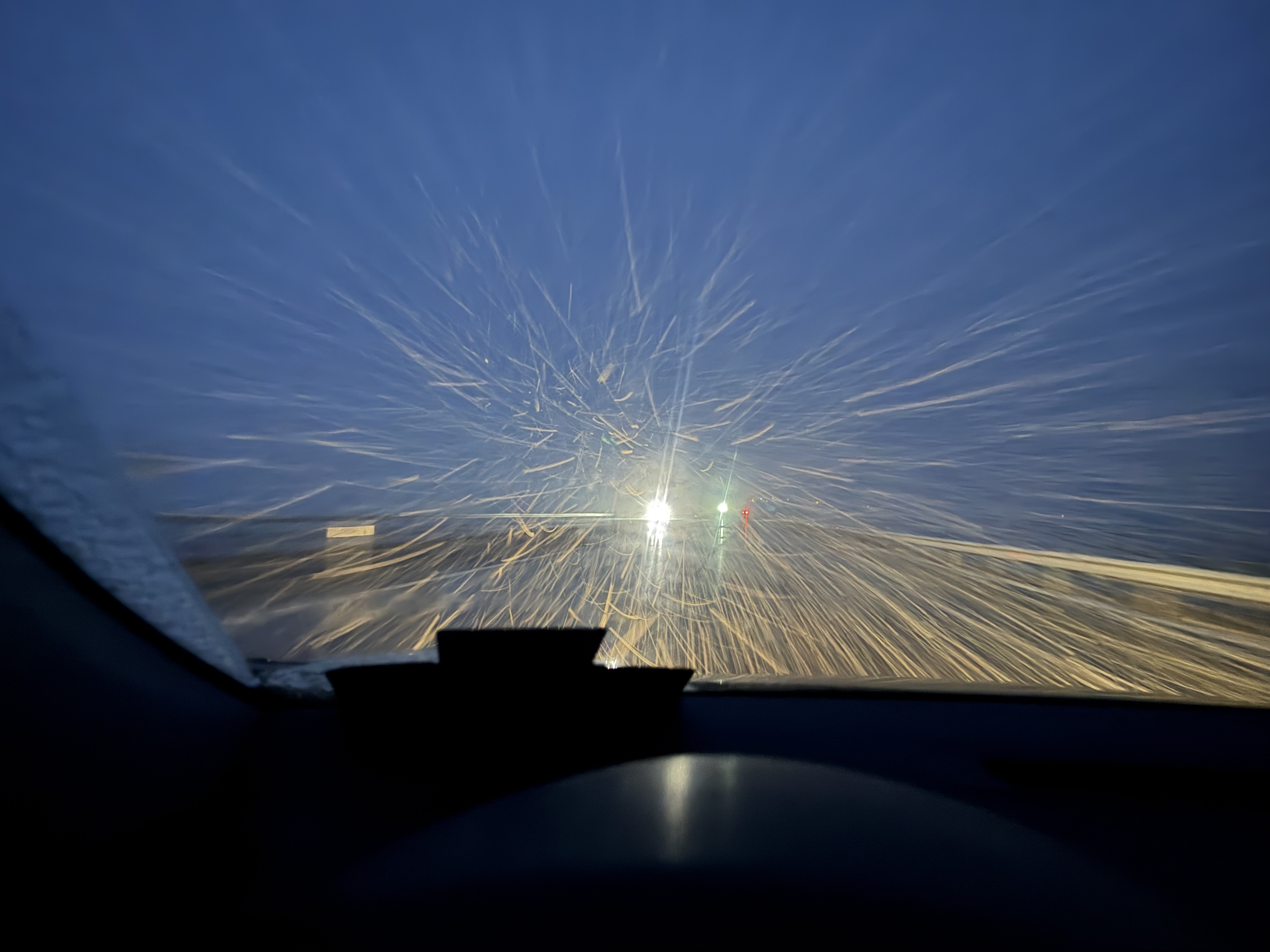 Mart Kapıdan Baktırdı: Sivas’ta Kar Etkili Oldu